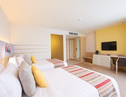 Pattaya Sea View Hotel