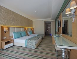 Royal Garden Beach Hotel