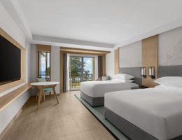 Phuket Marriott Resort & Spa Merlin Beach