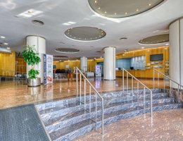 Senator Parque Central Hotel