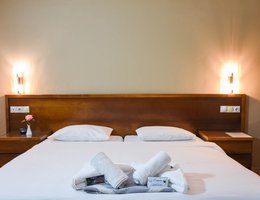 Sacallis Inn Beach Hotel