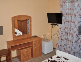Золотая вилла Бугенвиллия