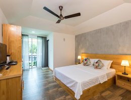 Isla Dhiffushi Guest House