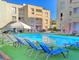 Daphne Hotel Apartments