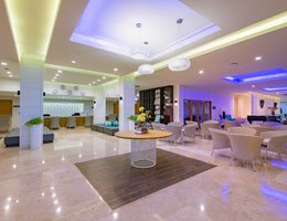 La Marina Plaza & Spa