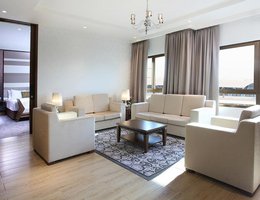 Metropolitan Hotel Dubai