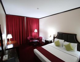 KNIGHT ARMOUR HOTEL (EX. MAYFAIR HOTEL)