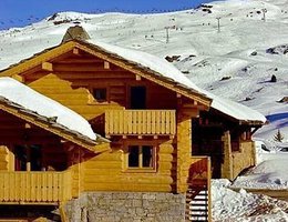 Les Chalets de l'Altiport