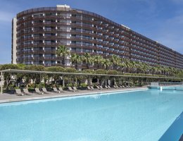 Nirvana Cosmopolitan