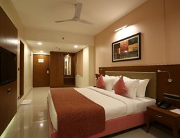 Evoke Lifestyle Candolim