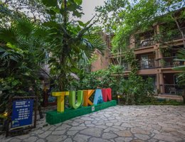 Tukan Hotel & Beach Club