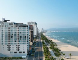 Yarra Ocean Suites Danang
