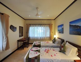 Cote d'Or Footprints Chalets