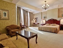 GREEN HOUSE Detox & SPA Hotel