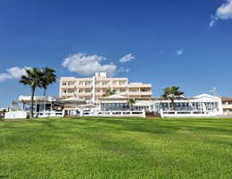 Pierre Anne Beach Hotel
