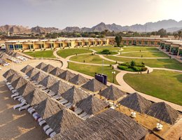 Royal Beach Hotel & Resort