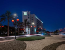 Ibis Styles Dragon Mart