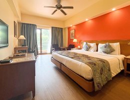 Acron Candolim Regina