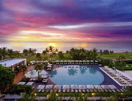 Pullman Phuket Karon Beach Resort