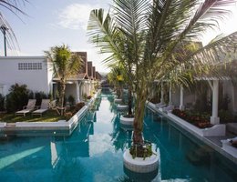 Lalynn Resort & Villas