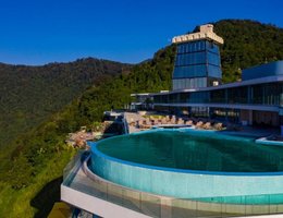 LITZ RESORT KVARIATI