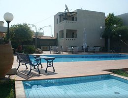 Kritzas Beach Bungalows & Suites