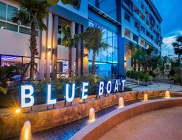 Blue Boat Hotel JC