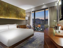 DoubleTree by Hilton Istanbul - Piyalepasa