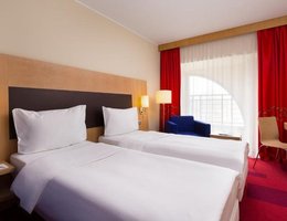 Cosmos Saint-Petersburg Nevsky