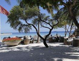 Nika Island Resort & Spa