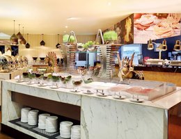 Pullman Bali Legian Beach