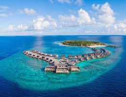 The St. Regis Maldives Vommuli Resort