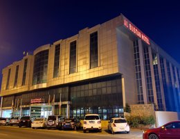Al Bustan Hotel