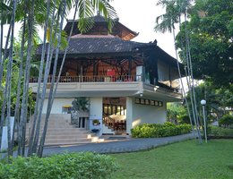 Palm Beach Hotel Bali