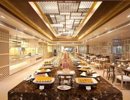 Phuket Graceland Resort & Spa