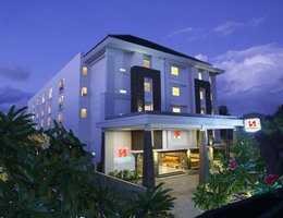 Swiss-Belexpress Kuta Legian