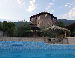 Гостевой дом «Villa Familia»