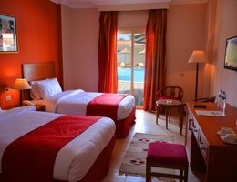 Hawaii Riviera Club Aqua Park - Families and Couples Only